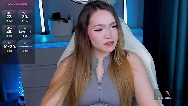 Snapshot of Evia_r0se chatting on September 2025 04:23:02 PM Evia r0se online show from September 2025 04:23:02 PM