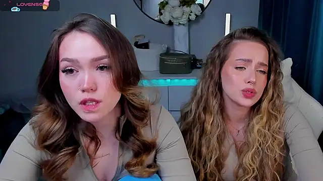 Evia r0se online show from February 2026 05:27:02 PM