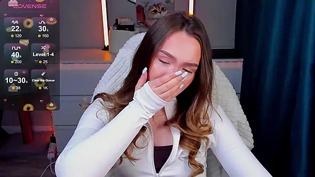 Evia r0se online show from March 2026 10:33:02 AM