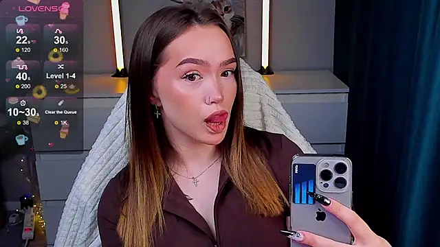 Evia r0se online show from April 2026 05:30:01 AM