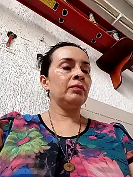 Samantha Sullivan  online show from December 2024 12:29:02 PM