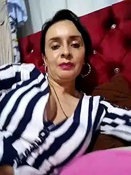 Samantha Sullivan  online show from February 2025 03:10:02 AM