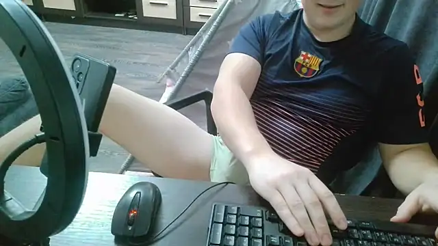 Snapshot of gamblingbum chatting on February 2026 01:01:02 PM gamblingbum online show from February 2026 01:01:02 PM