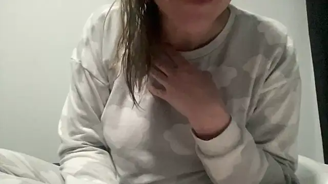 Akasha 007 online show from February 2025 01:04:02 AM