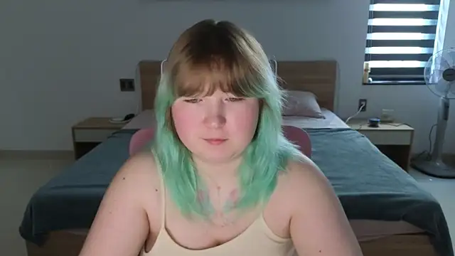 ChimberWol online show from April 2026 11:58:01 PM