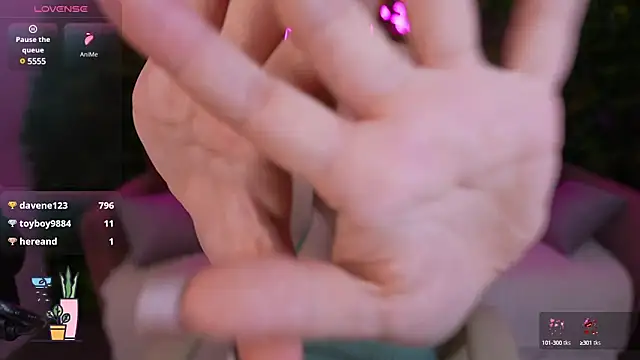 LovelyBell online show from March 2025 01:57:02 PM