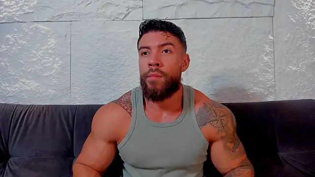 Snapshot of _dreammr1_ chatting on March 2025 02:40:01 PM dreammr1 online show from March 2025 02:40:01 PM