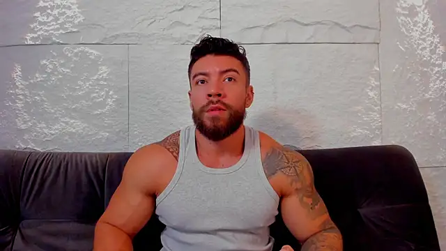 Snapshot of _dreammr1_ chatting on March 2025 01:34:02 PM dreammr1 online show from March 2025 01:34:02 PM