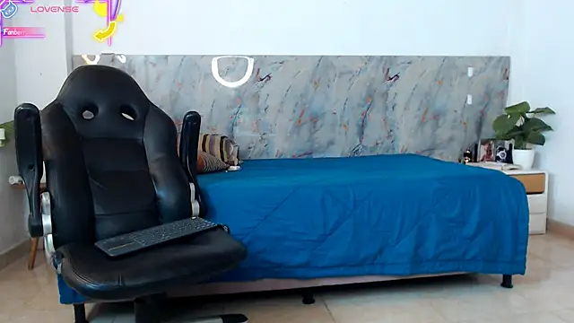hanz col online show from July 2026 11:33:01 PM