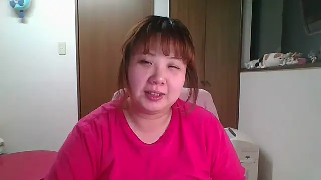 Snapshot of SAKU-RA-chan chatting on March 2026 02:49:02 PM SAKU-RA-chan online show from March 2026 02:49:02 PM