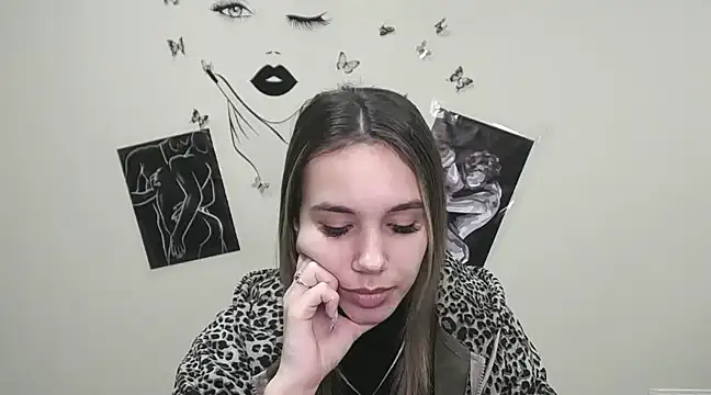 Snapshot of _StAcY chatting on January 2025 10:30:01 AM  StAcY online show from January 2025 10:30:01 AM