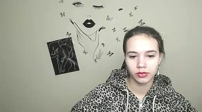 Snapshot of _StAcY chatting on February 2025 07:43:01 AM  StAcY online show from February 2025 07:43:01 AM