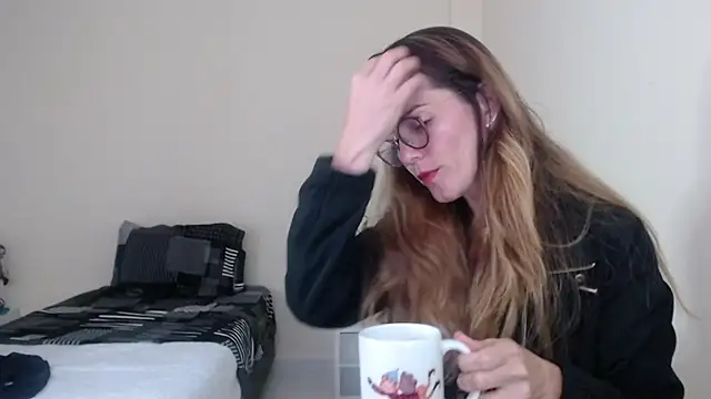 Hanny 24 online show from January 2025 11:57:01 AM