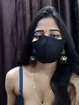 Lalisa sexy online show from February 2026 04:49:02 PM