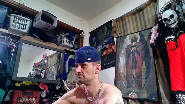 Snapshot of slinginbigD chatting on February 2026 08:35:02 AM slinginbigD online show from February 2026 08:35:02 AM