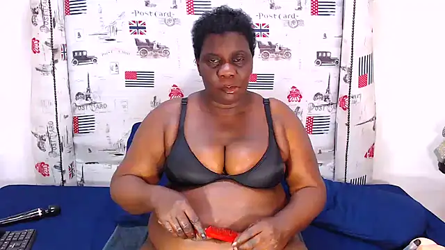 Honeybumsx32 online show from December 2025 05:52:02 PM