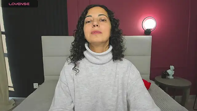 Linda Insatiable online show from September 2025 12:43:01 AM