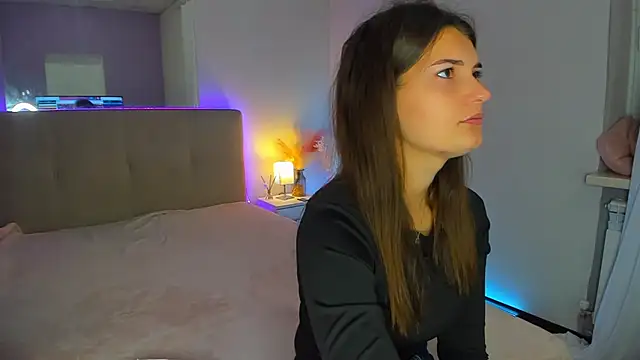 Laura Leee online show from October 2025 05:26:02 AM