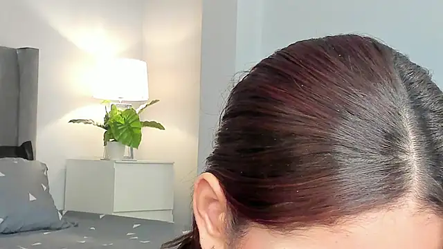 Madie  collins online show from March 2025 06:01:02 PM