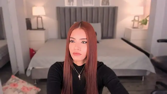 Madie  collins online show from September 2025 10:08:01 AM