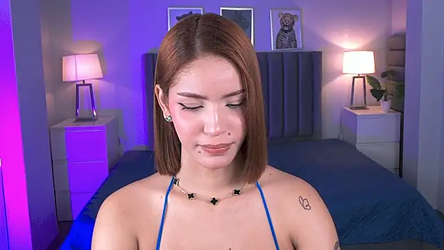 Madie  collins online show from May 2026 12:22:02 PM