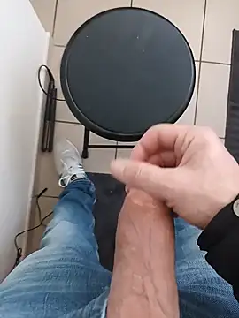 casper0303 online show from February 2025 01:08:02 PM