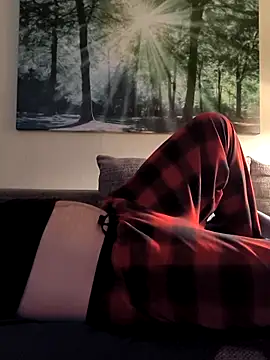 OdinWolf1990 online show from February 2025 07:16:01 AM