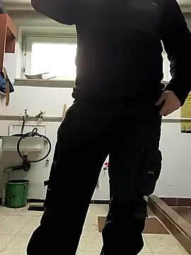 OdinWolf1990 online show from February 2025 11:10:02 AM