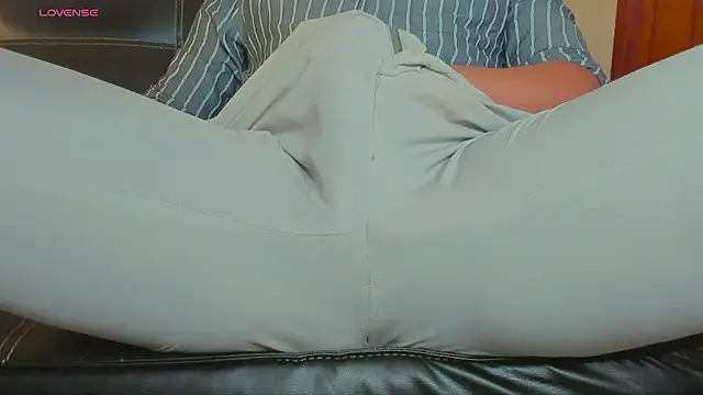 Snapshot of MrLonely02 chatting on December 2024 02:01:02 AM MrLonely02 online show from December 2024 02:01:02 AM