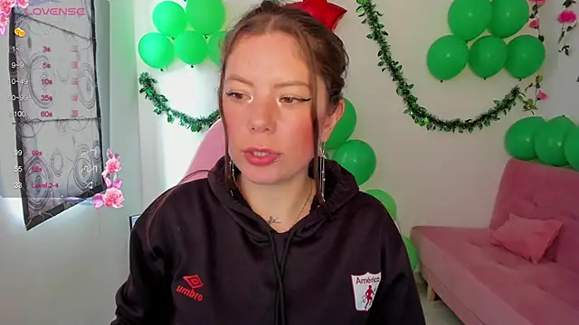 Snapshot of Susana_garcia_ chatting on December 2024 06:31:02 PM Susana garcia  online show from December 2024 06:31:02 PM