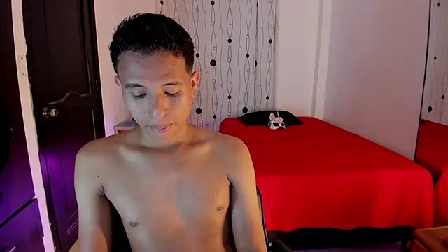 alessandro wizard online show from February 2025 02:28:02 AM