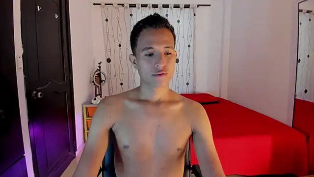 alessandro wizard online show from February 2025 03:31:02 PM