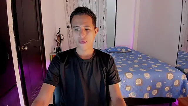alessandro wizard online show from February 2025 02:31:02 PM