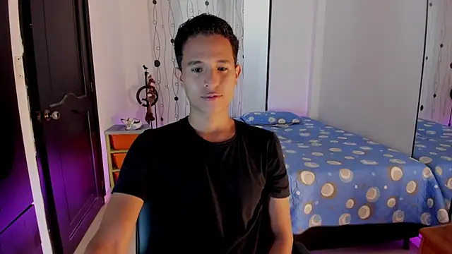 alessandro wizard online show from March 2025 04:22:02 PM
