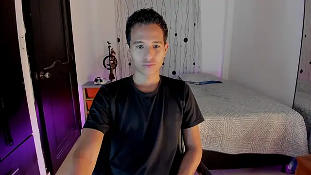 alessandro wizard online show from March 2025 10:04:02 PM