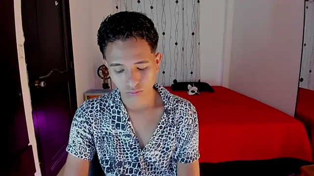 alessandro wizard online show from March 2025 09:24:02 PM