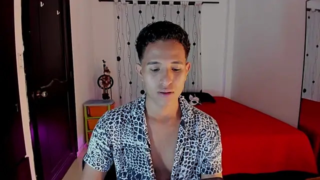alessandro wizard online show from March 2025 12:29:02 AM