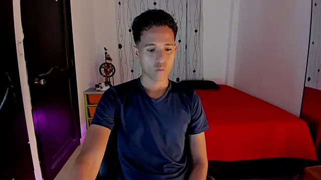 alessandro wizard online show from March 2025 11:23:02 PM