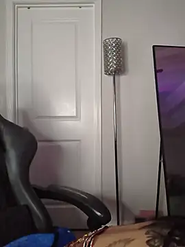 butterflybootyy online show from June 2026 08:27:01 AM
