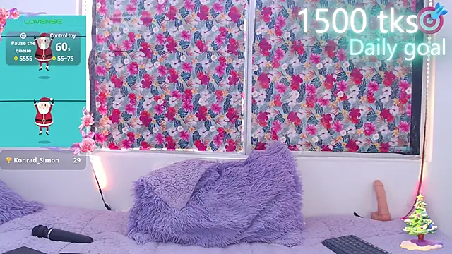 -Gwen- online show from January 2025 10:13:01 PM