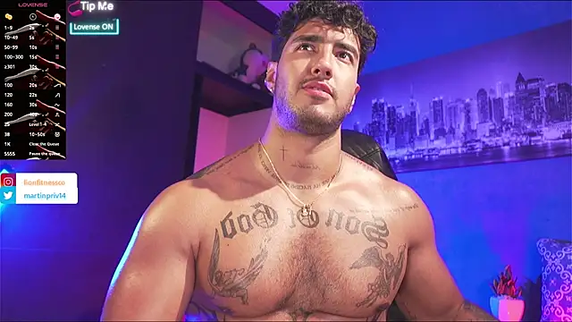 JACOB MARTINS online show from November 2025 08:30:01 PM