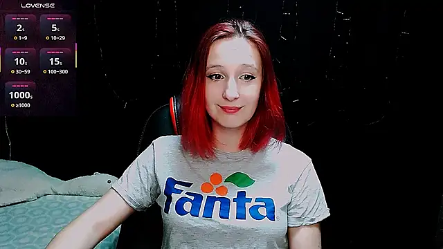 Snapshot of AgathaNoxe chatting on February 2025 01:27:02 AM AgathaNoxe online show from February 2025 01:27:02 AM