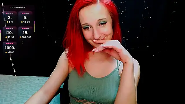 Snapshot of AgathaNoxe chatting on March 2025 12:32:01 AM AgathaNoxe online show from March 2025 12:32:01 AM