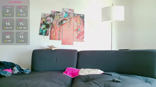 Lizzymontanaa online show from February 2025 06:41:02 PM