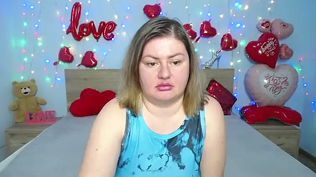 ZannaDreil online show from March 2025 07:30:01 AM