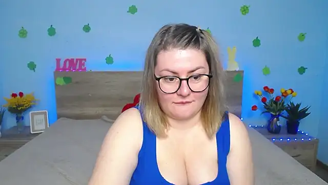 ZannaDreil online show from March 2025 10:15:02 PM