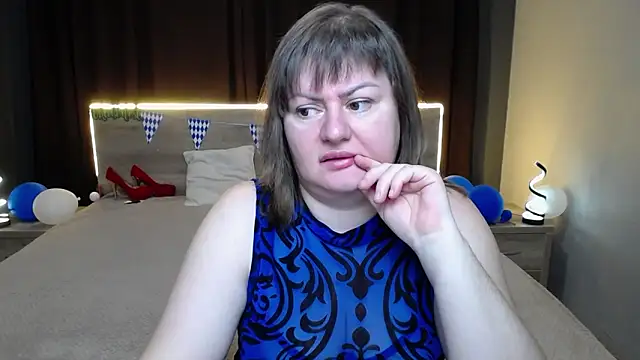 ZannaDreil online show from September 2025 06:24:02 PM