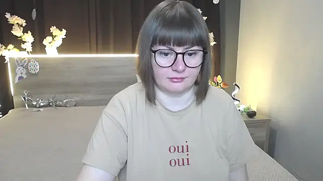 ZannaDreil online show from April 2026 06:08:02 PM