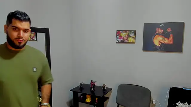 SamirHazard97 online show from February 2025 01:54:01 AM