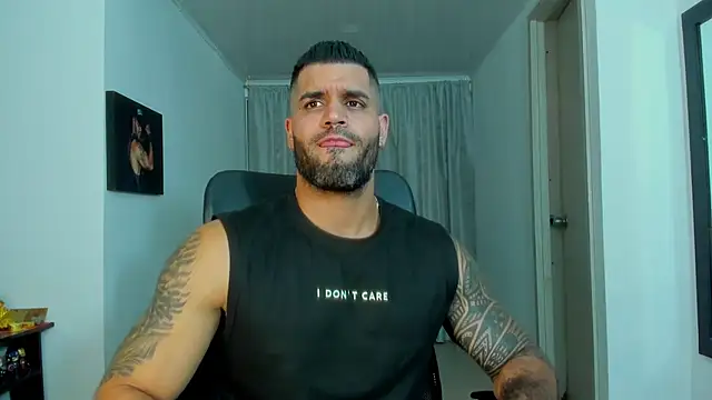 Snapshot of SamirHazard97 chatting on January 2026 12:47:01 AM SamirHazard97 online show from January 2026 12:47:01 AM